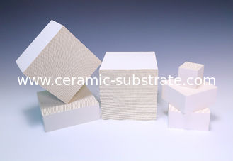 Al2O3 Catalyst Honeycomb Keramik Substrat Putih Untuk Industri VOC