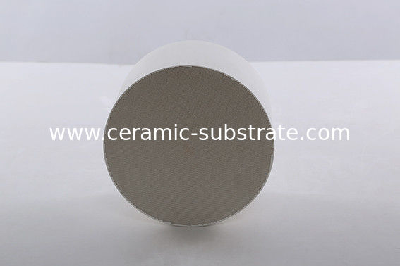 Euro IV Euro V Pengangkut Keramik Catalyst, 100CPSI SCR Substrat Keramik