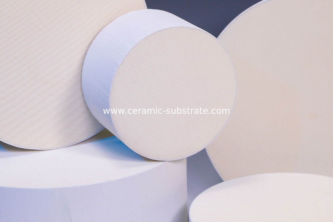 Alumina Keramik Substrat Diesel Substrat Keramik, Honeycomb keramik berpori