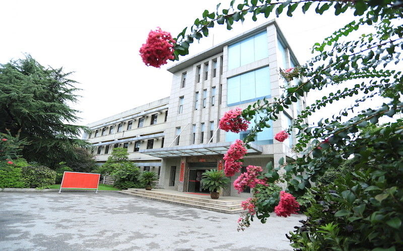 Cina Jiangsu Province Yixing Nonmetallic Chemical Machinery Factory Co.,Ltd Profil Perusahaan