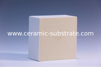VOC Honeycomb Catalytic Converter Substrat Putih Dan Seluler