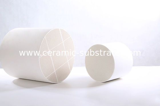 Beli Keramik Membran Filter 100CSI seluler dikatalisasi Diesel Particulate Filter online manufacture
