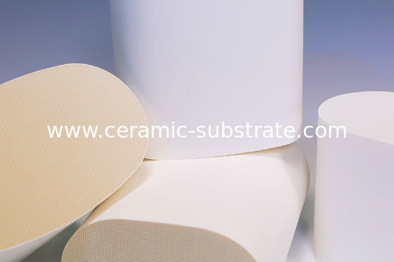 Beli Polished Surface Finish Ceramic Substrates for Pneumatic Type Systems Diesel Oxidation Catalyst Applications Durable Performance online manufacture