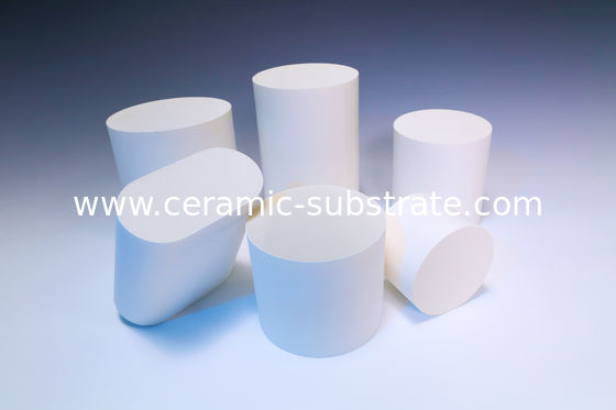 Beli Putih Alumina Keramik Substrat putaran Untuk Selective Catalytic Reduction online manufacture