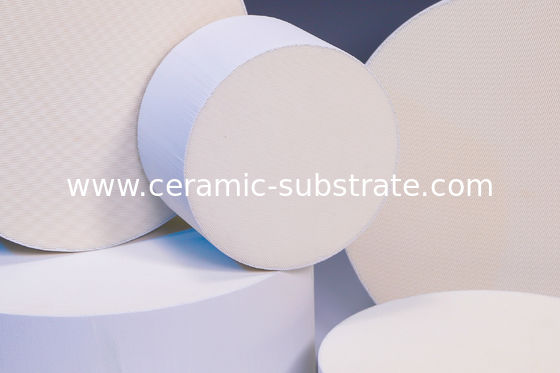 Beli 400CPSI Alumina Keramik Substrat, DOC Keramik Substrat Untuk Auto online manufacture