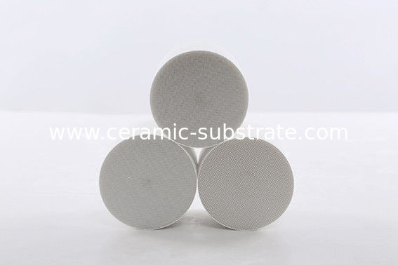 Alumina Honeycomb Keramik Catalyst Substrat Tipis Dan Kustom