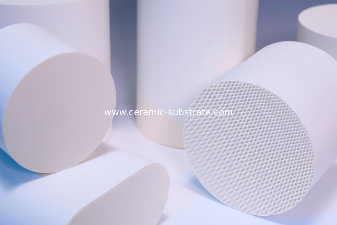 Tipis 3 cara Honeycomb Keramik Filter, Round Cordierite Substrat